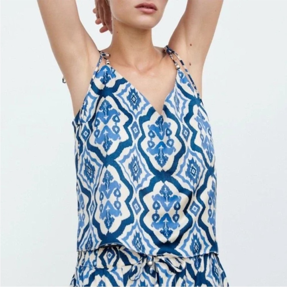 Zara The Leia Top. Satin V Neck Camisole Tank Top with Beads Crop. Women’s Small